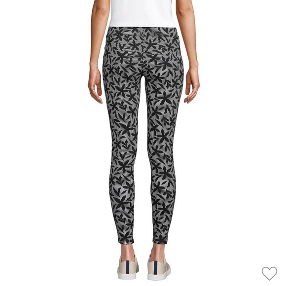 Lands’ End Starfish Leggings in black stripe floral - Picture 3 of 4
